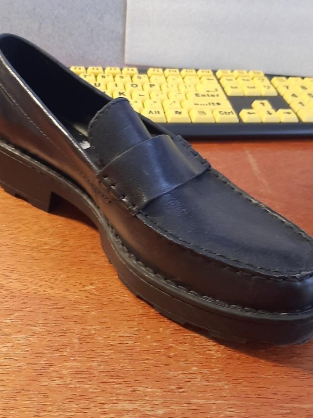 NEW TAG ! Born Women Loafer Black Size 8.5